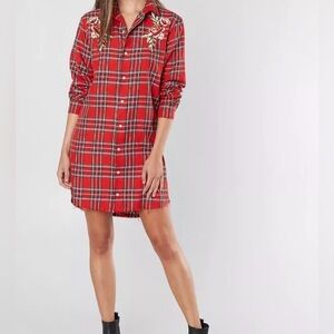 Kendall & Kylie Red Plaid Shirt Dress Embroidery Floral Western Rodeo Maximalism